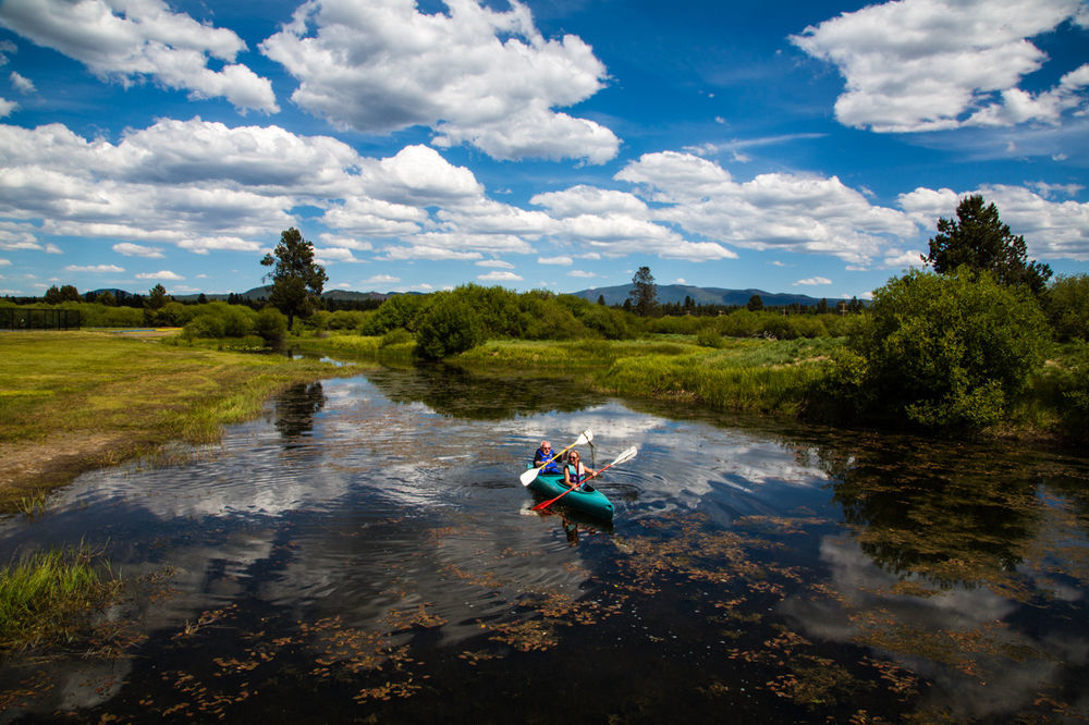 Bend-Sunriver Camping Resort Studio Cabin 6 ภายนอก รูปภาพ