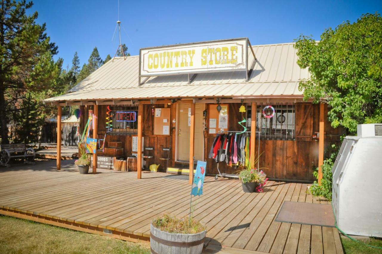 Bend-Sunriver Camping Resort Studio Cabin 6 ภายนอก รูปภาพ